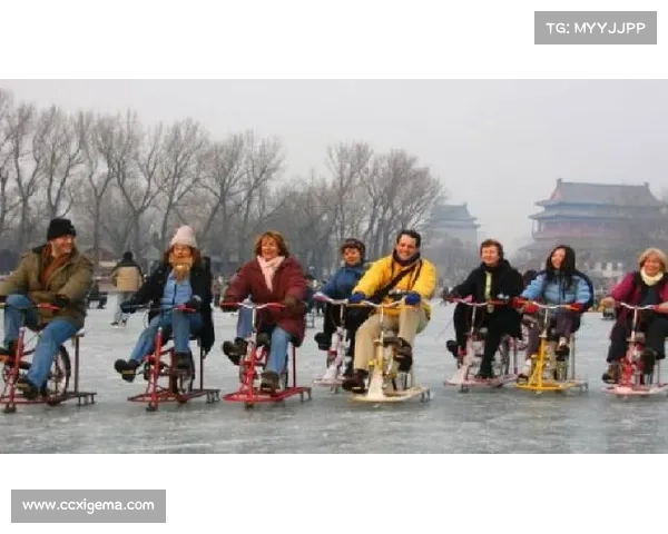 暴雨中的国际友谊与合作 新西兰队赠送训练装备助力对手备战