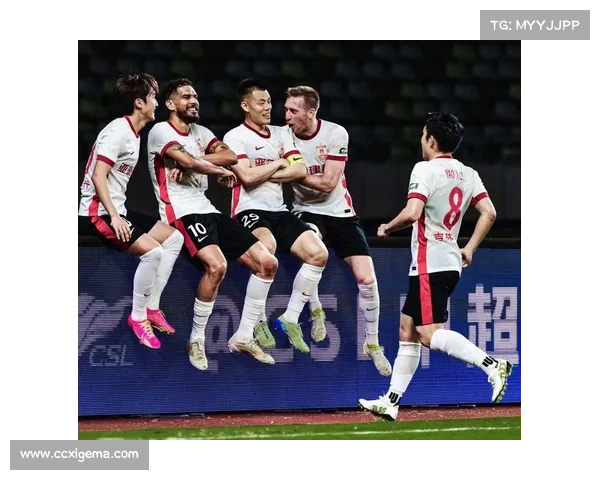 日本山梨队小组赛三连败 面对高强度对抗传控打法受阻